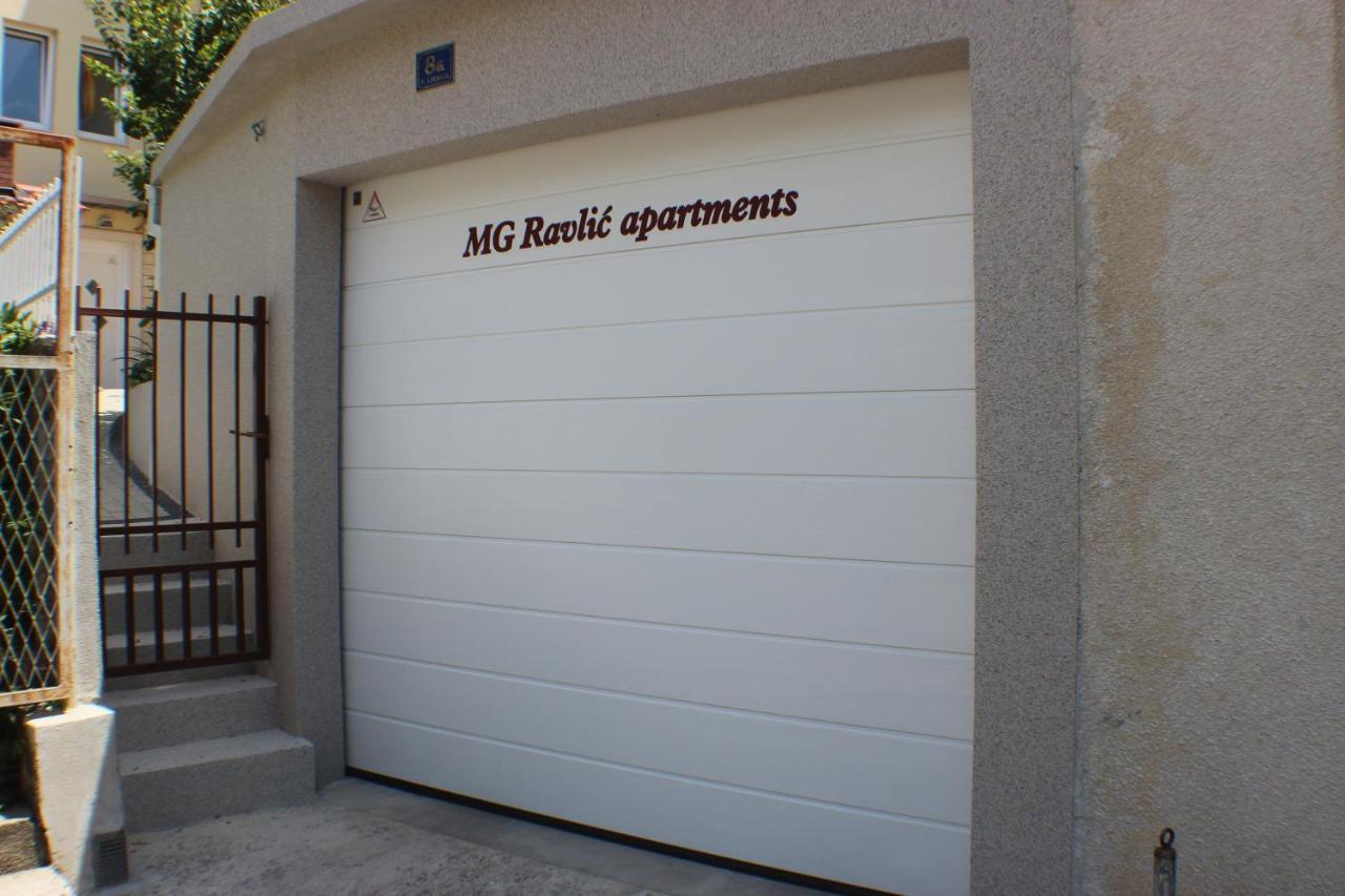 Apartament Mg Ravlic Sea View *